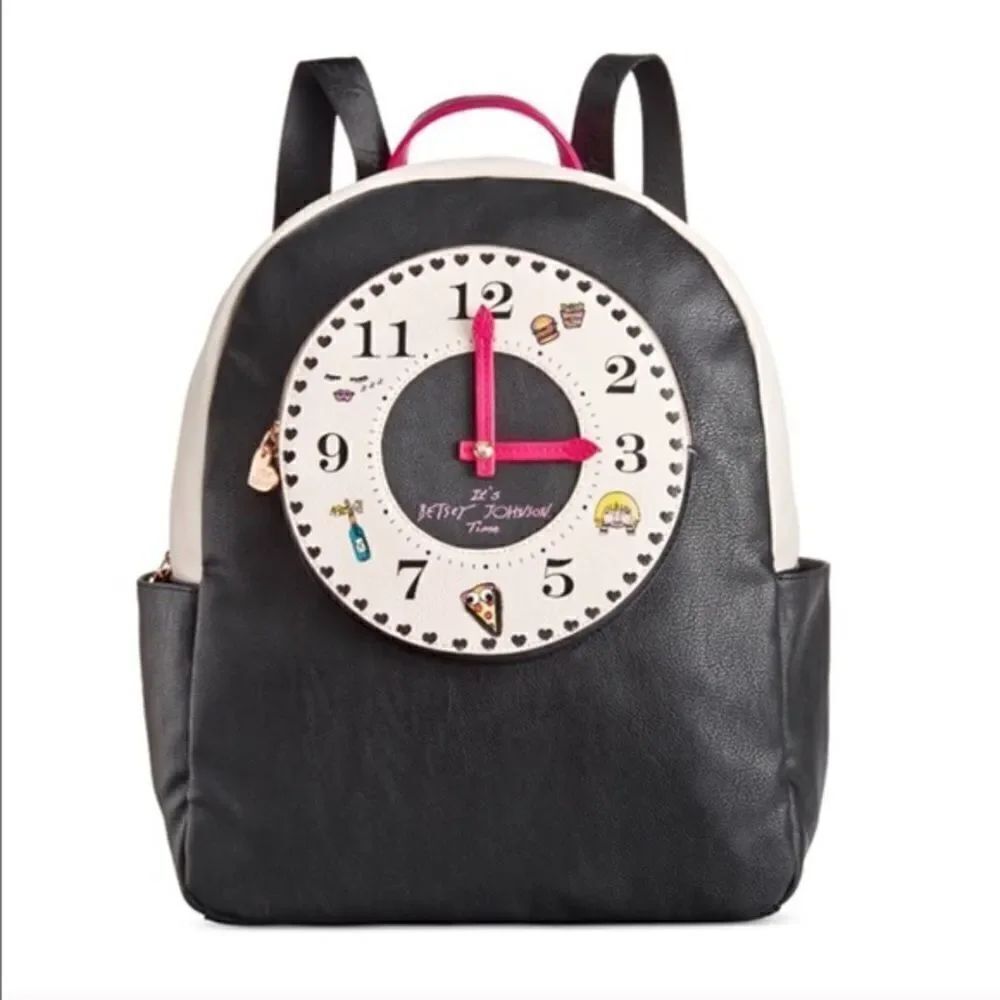 🎉LAST ONE L🎉Betsey Johnson Backpack 🎒